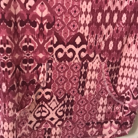 NWT Ruby Rd Comfort Zone Abstract Patchwork Printed woman pullover blouses. Sz M - Picture 6 of 11